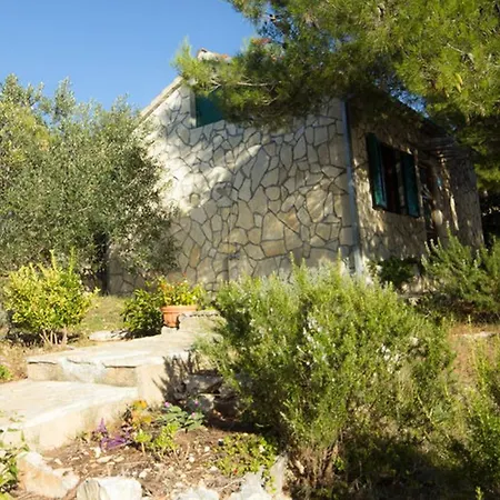 House Rusulica Semesterbostad Maslinica